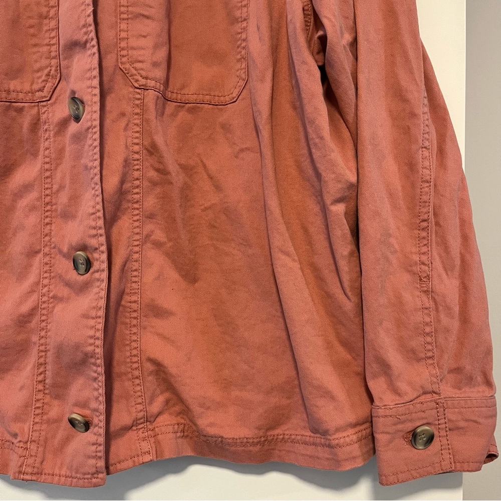 Old Navy | Button Up Shirt - Picture 5 of 13